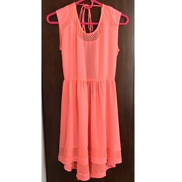 Dresses & Skirts - NWOT High Low Open Back Dress